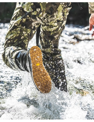 Botas Simms Flyweight Access Vibram